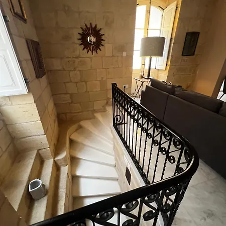 Mistral 1580 Holiday home *